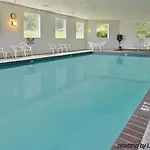 Americinn By Wyndham Petoskey 