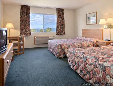 Hotel Americinn By Wyndham Petoskey